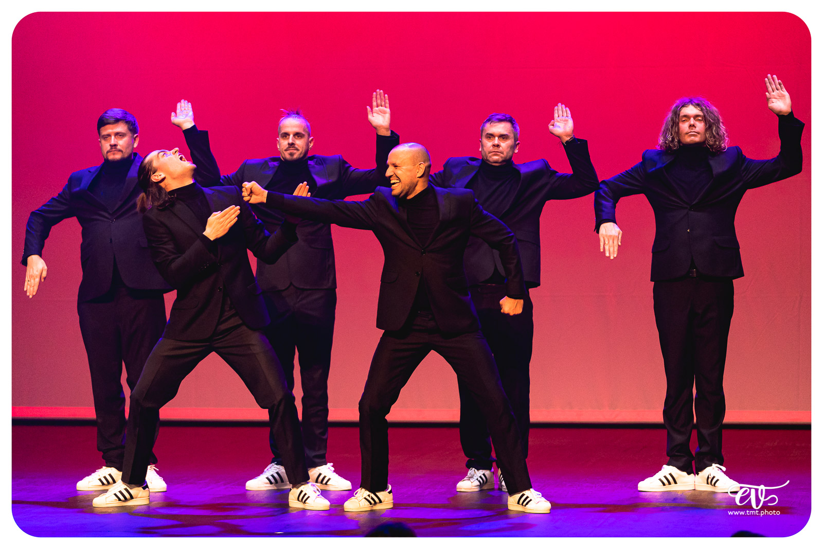 SERIOUSLY FUNNY (FAIR PLAY CREW)